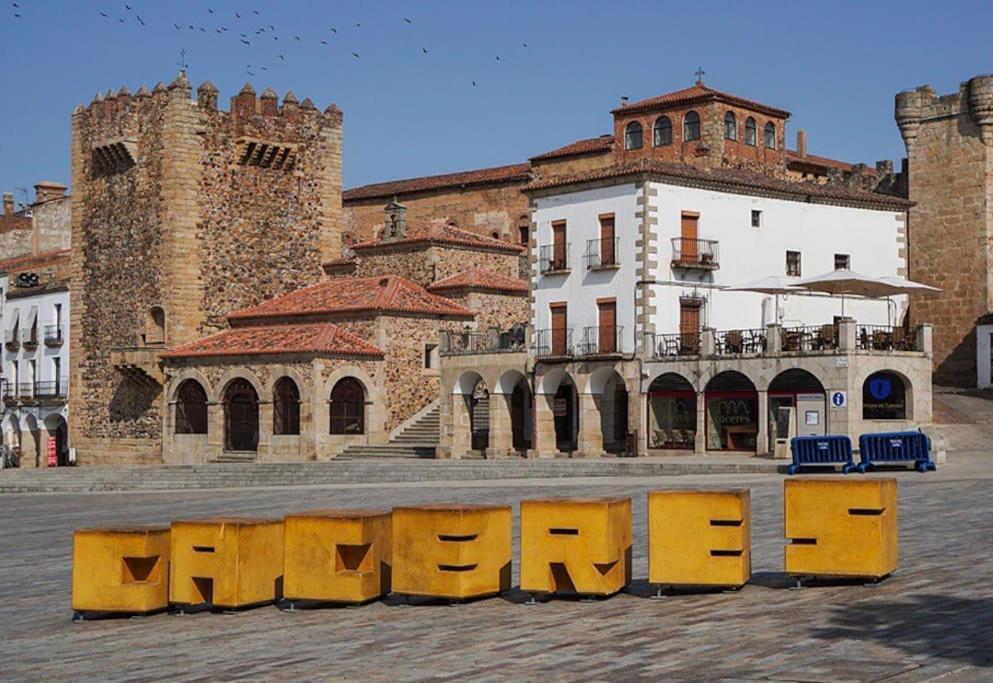 Tu Alojamiento En Caceres Exterior photo